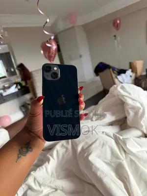Apple iPhone 13 128 GB Noir
