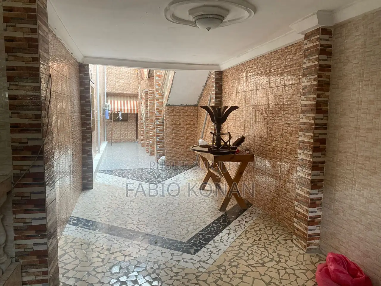 6chbre Duplex dans Sika Immobilier, Cocody à Vendre