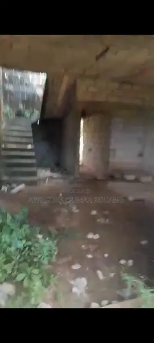 8chbre Duplex dans Kouassi, Songon à Vendre