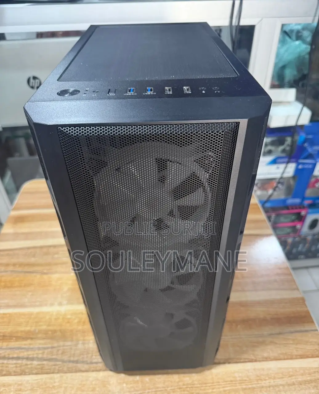 Nouveau Ordinateur de bureau MSI AG270 2QL 16GB AMD Ryzen 5 SSD 1T