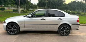 BMW 120i 2004 Gris