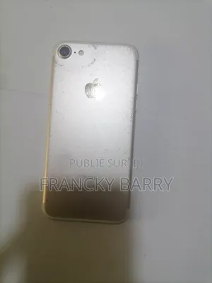 Apple iPhone 7 32 GB Gris