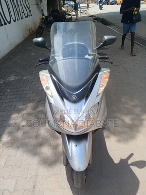Yamaha Majesty 2006 Gris