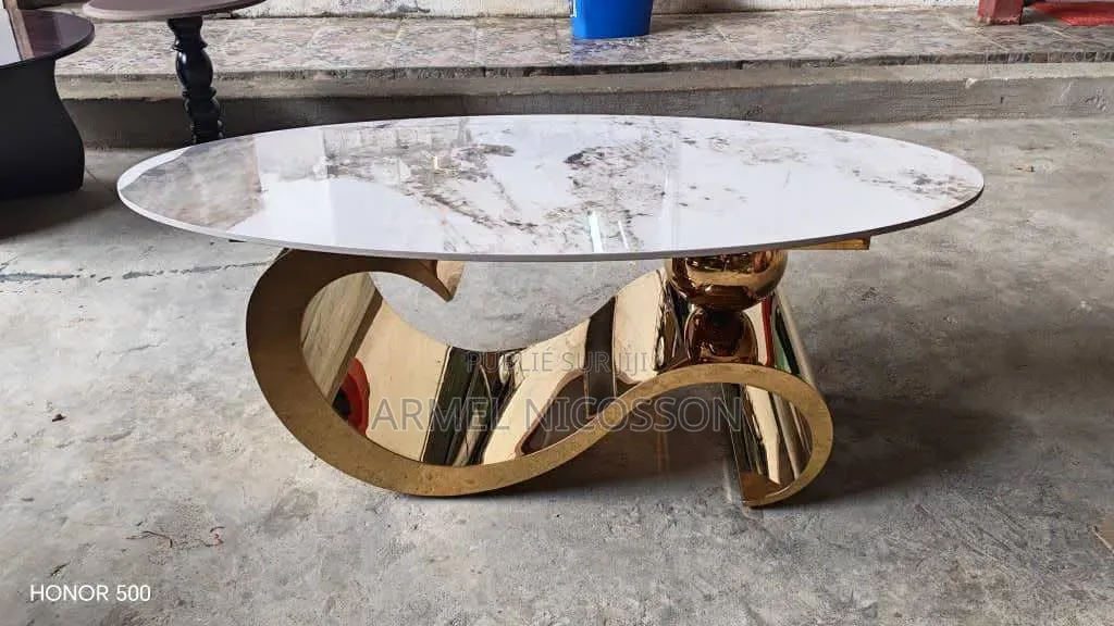 Table À Manger