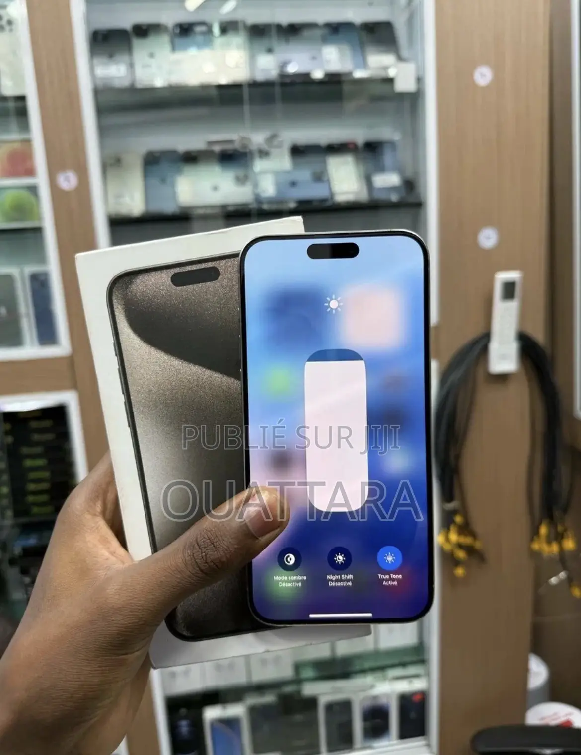 Nouveau Apple iPhone 16 Pro Max 256 GB Argenté