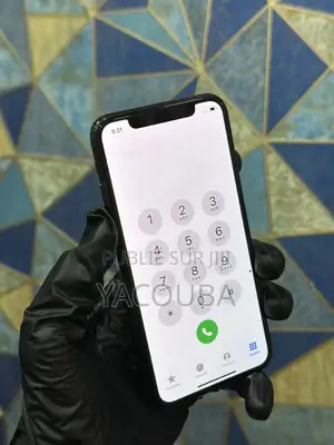 Apple iPhone X 64 GB Noir