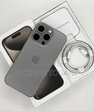 Nouveau Apple iPhone 15 Pro 128 GB Noir