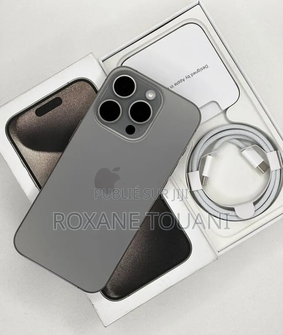 Nouveau Apple iPhone 15 Pro 128 GB Noir