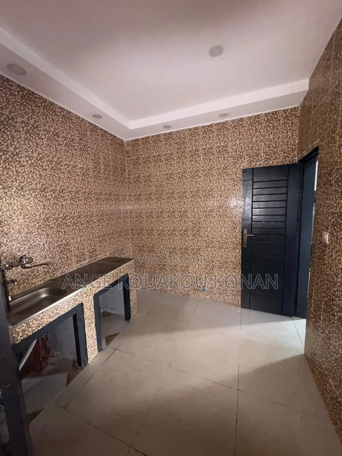 4chbre Duplex dans Ange Immobilier, Cocody à Vendre