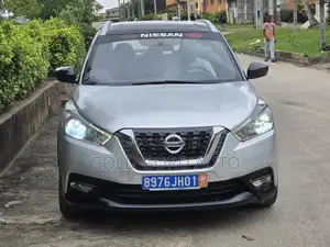 Nissan Kicks 2018 Gris