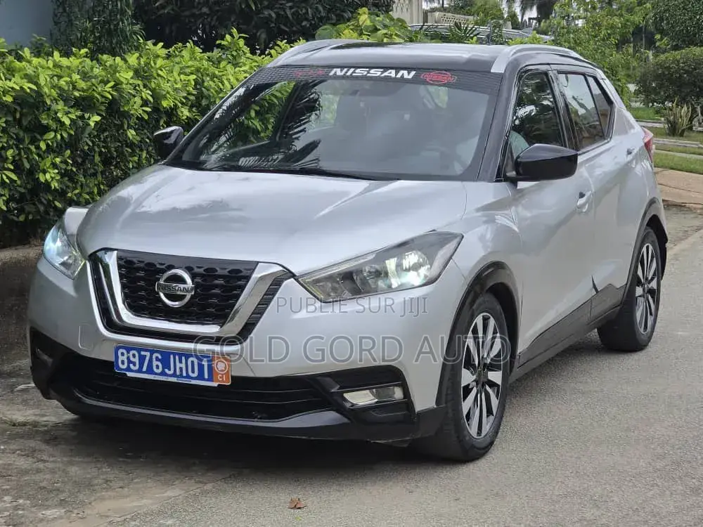 Nissan Kicks 2018 Gris