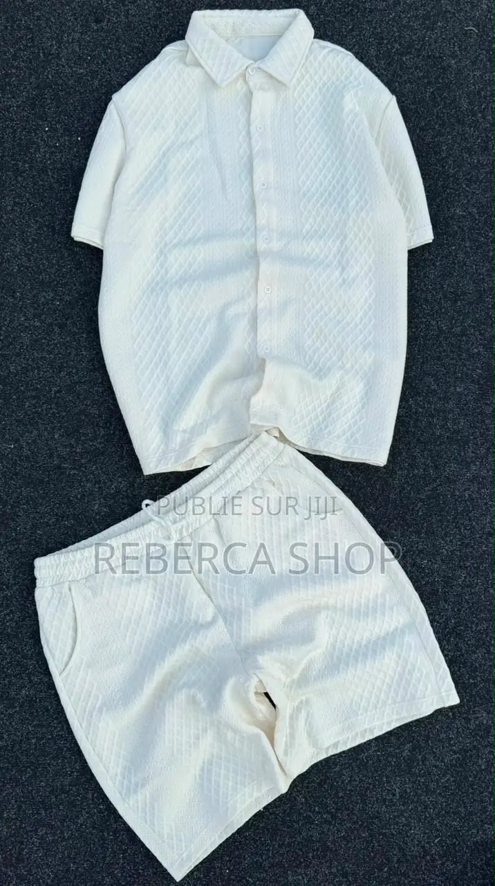 Complets Unique