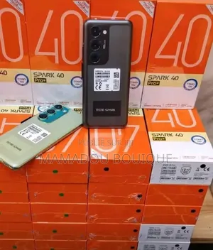 Nouveau Tecno Camon 40 256 GB Doré