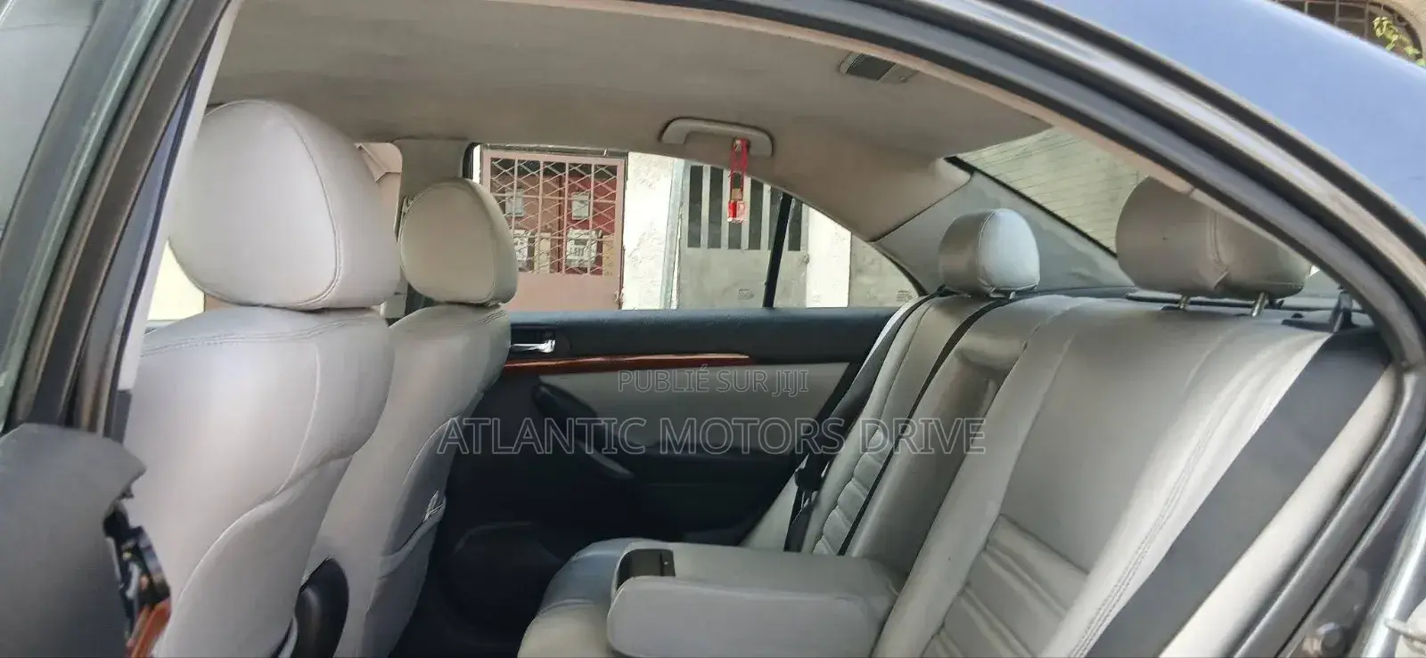 Toyota Avensis 2007 Gris