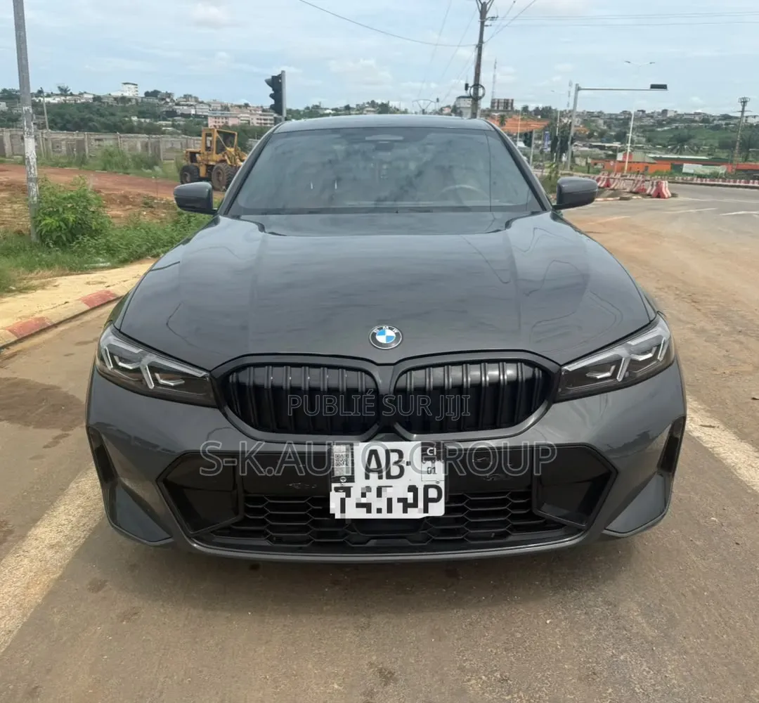 BMW 330i 2025 Gris