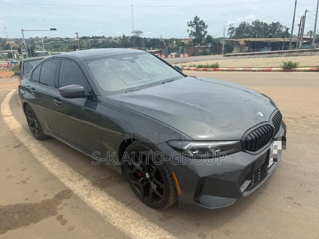 BMW 330i 2025 Gris