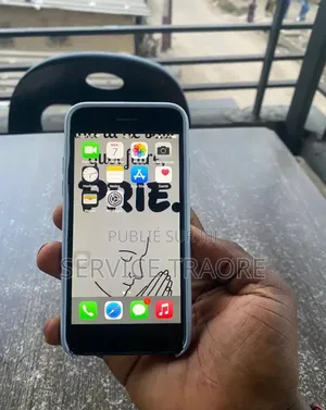 Nouveau Apple iPhone 6 32 GB Noir