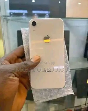 Nouveau Apple iPhone XR 128 GB Autre