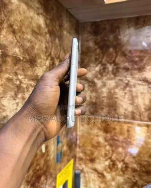 Nouveau Apple iPhone XR 256 GB Autre
