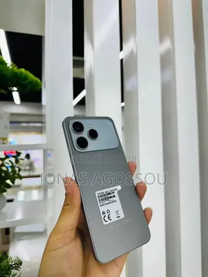Nouveau Tecno Spark 40 128 GB Gris