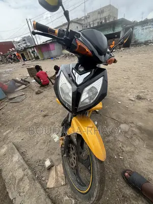KTM Autre 2023 Jaune