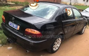 Toyota Avensis 2006 Noir