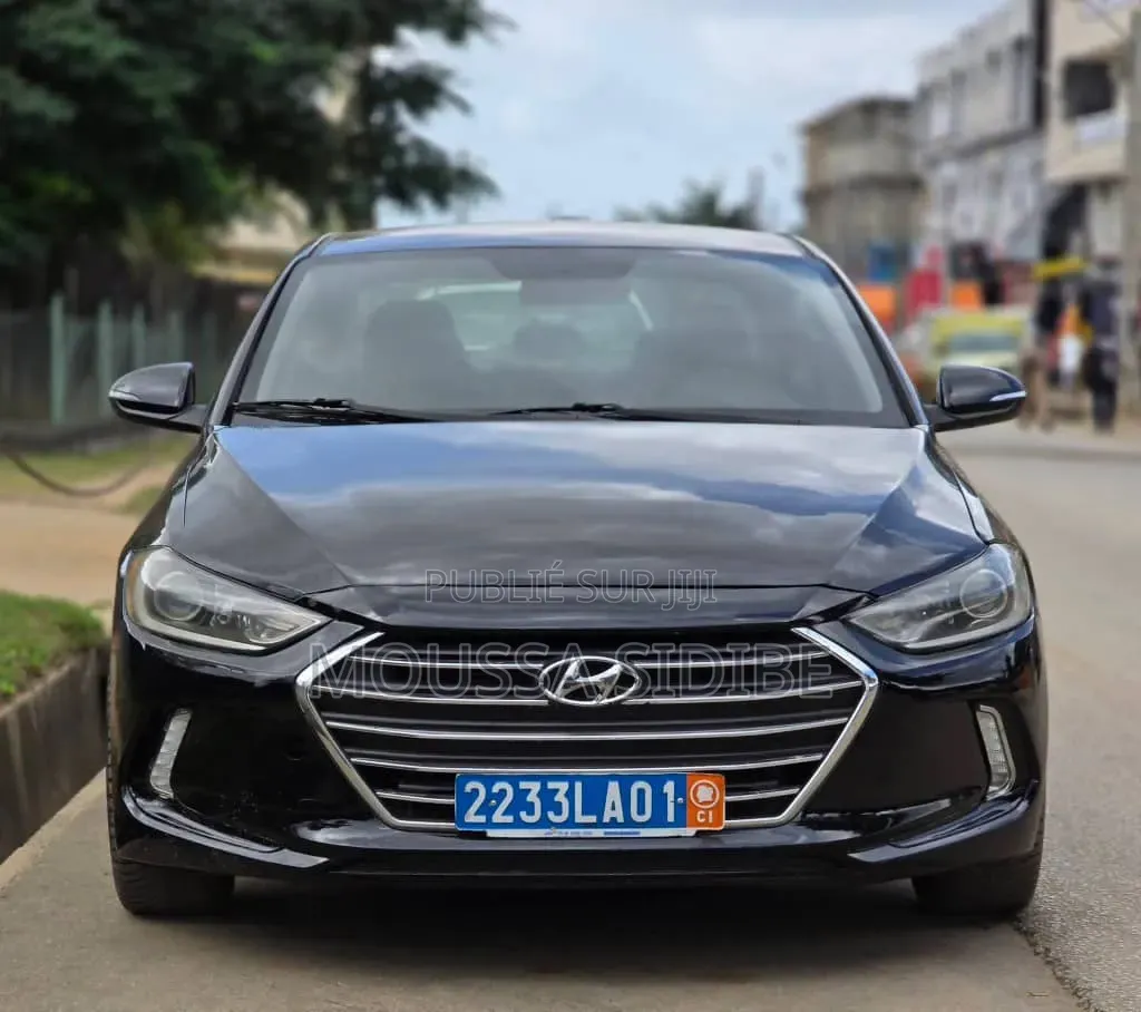 Hyundai Elantra Limited 2018 Bleu
