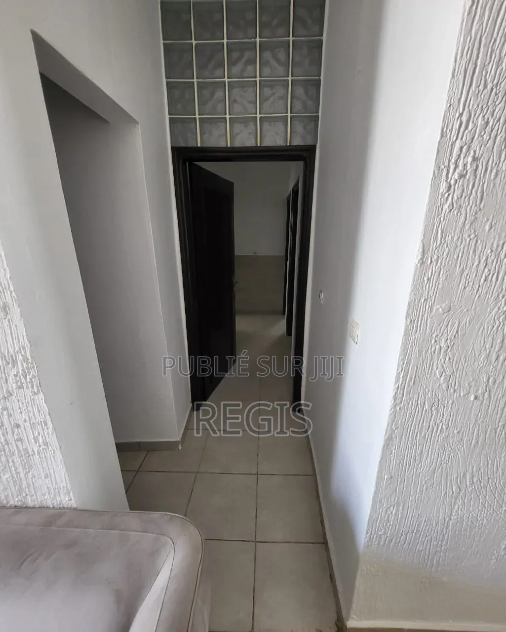 Meublé 3chbre Villa dans Meublée, Cocody à Louer