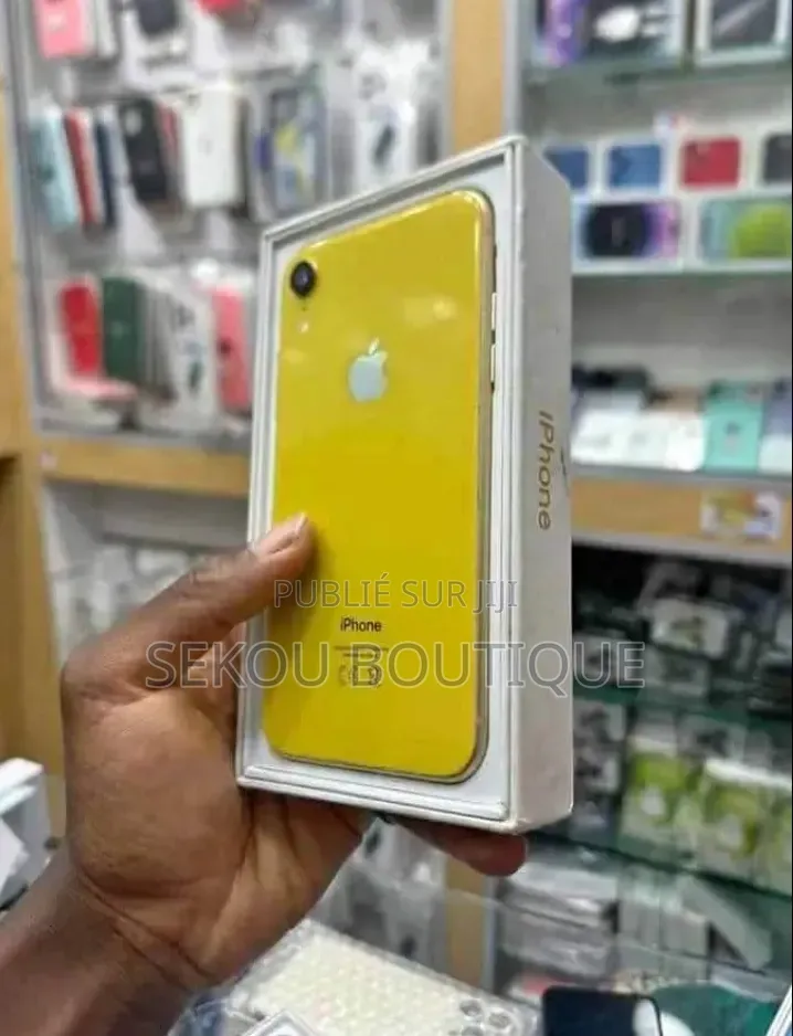 Nouveau Apple iPhone XR 128 GB Jaune