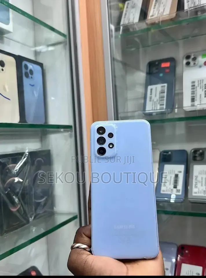 Nouveau Samsung Galaxy A32 128 GB Bleu