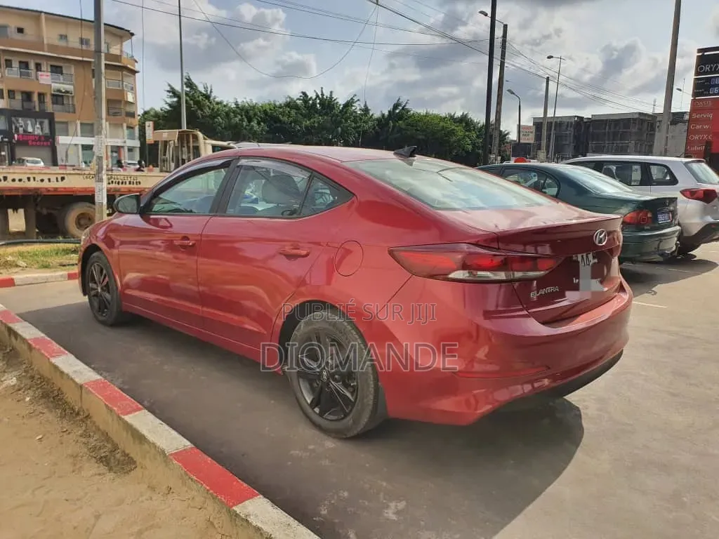 Nouveau Geely Azkarra 2025 Noir