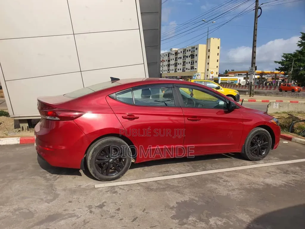 Nouveau Geely Azkarra 2025 Noir