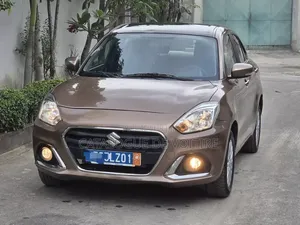 Suzuki Dzire 2023 Marron