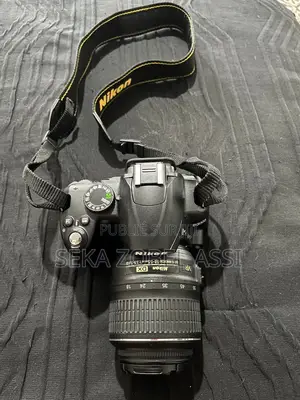 Nikon D3000