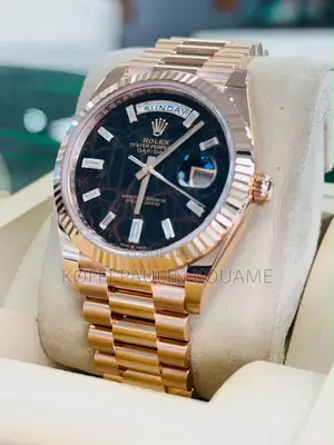 Montrr De Style Luxe Pour Homme Et Femme