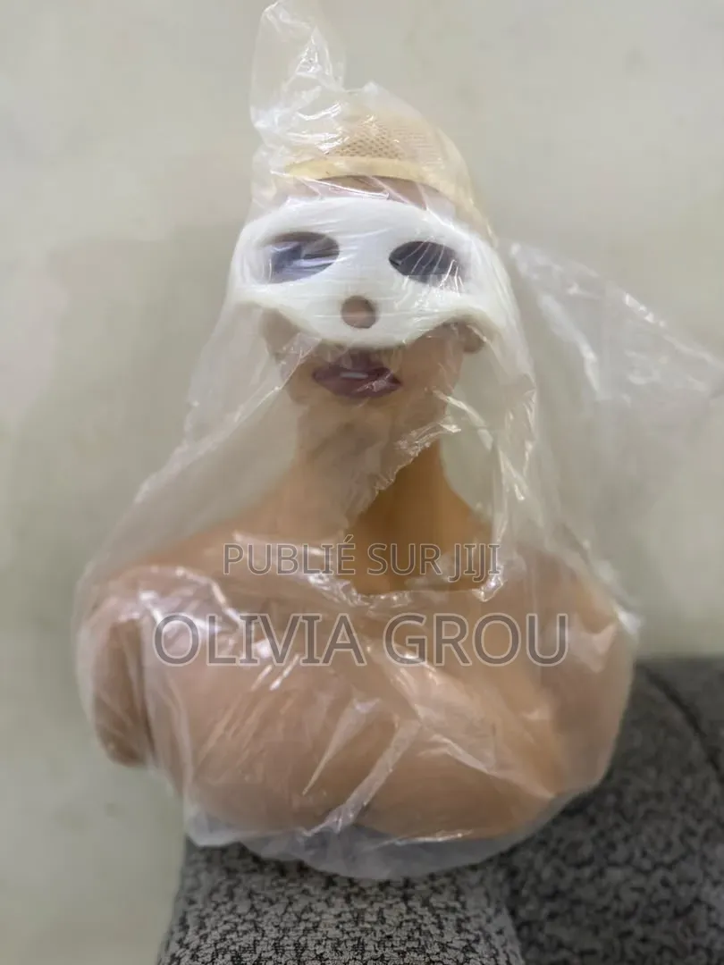 Tête Perruque