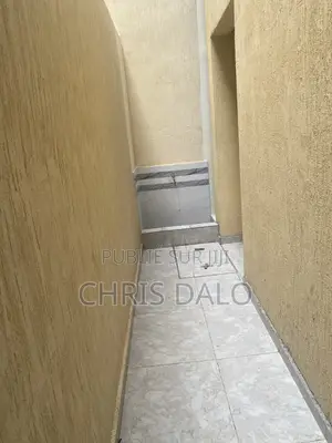 2chbre Appartement dans Dalo Davy, Cocody à Louer