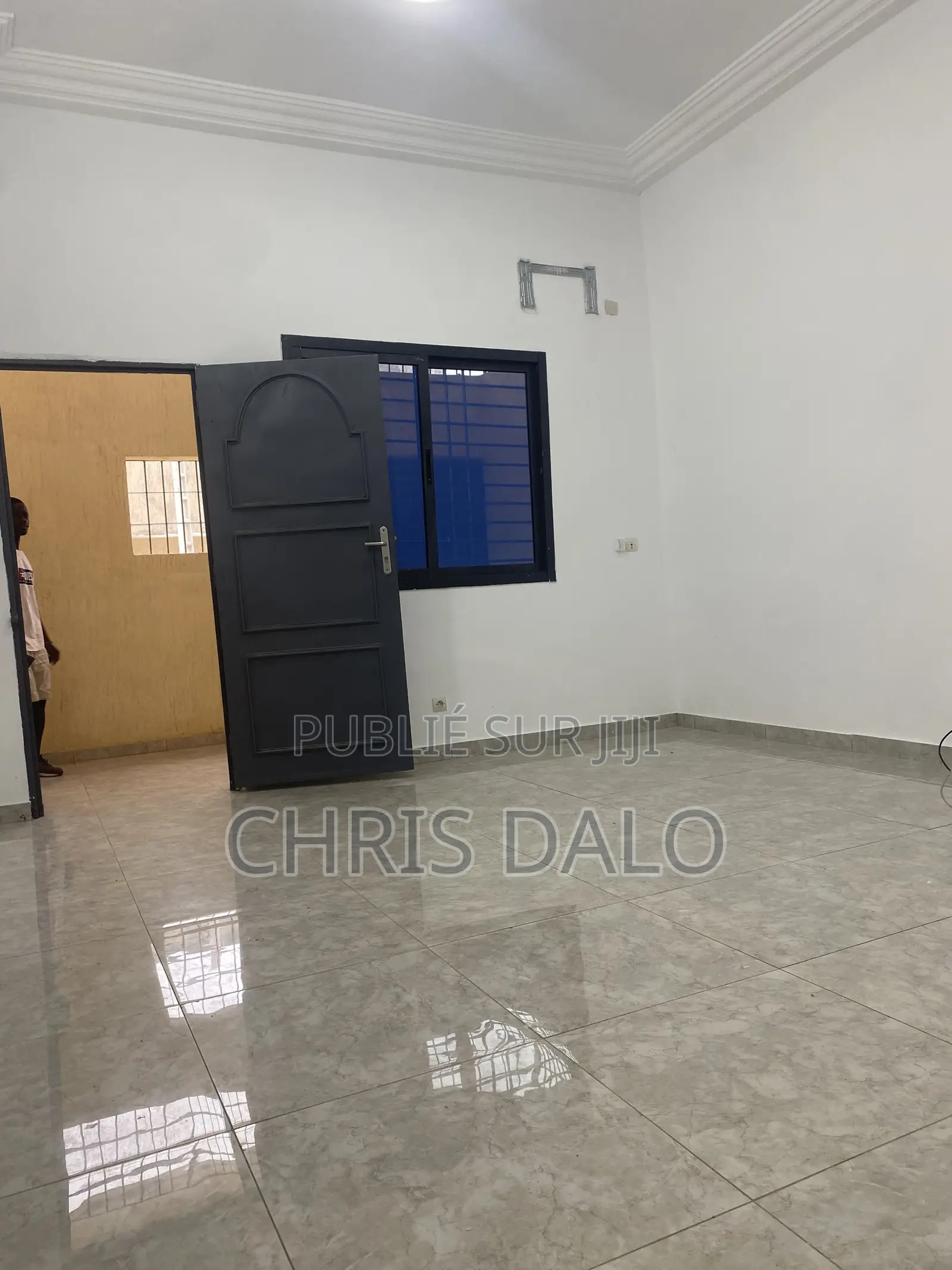 2chbre Appartement dans Dalo Davy, Cocody à Louer