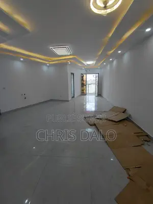 2chbre Appartement dans Dalo Davy, Cocody à Louer