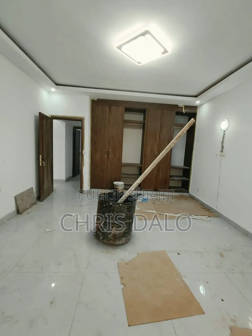 2chbre Appartement dans Dalo Davy, Cocody à Louer