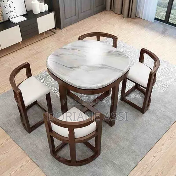 Table À Manger