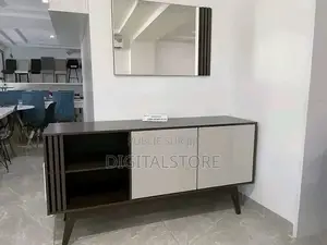 Armoire Et Miroir