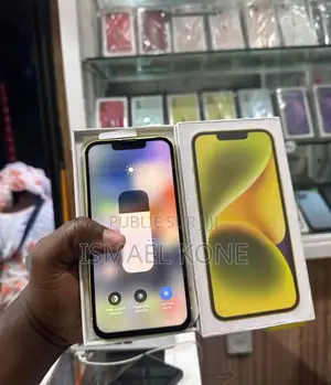 Nouveau Apple iPhone 13 256 GB Jaune