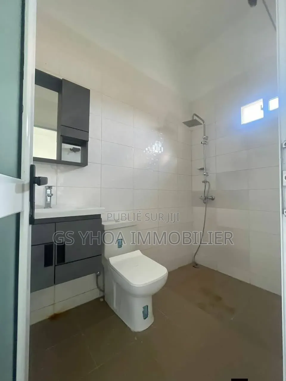 3chbre Villa dans Bingerville à Vendre