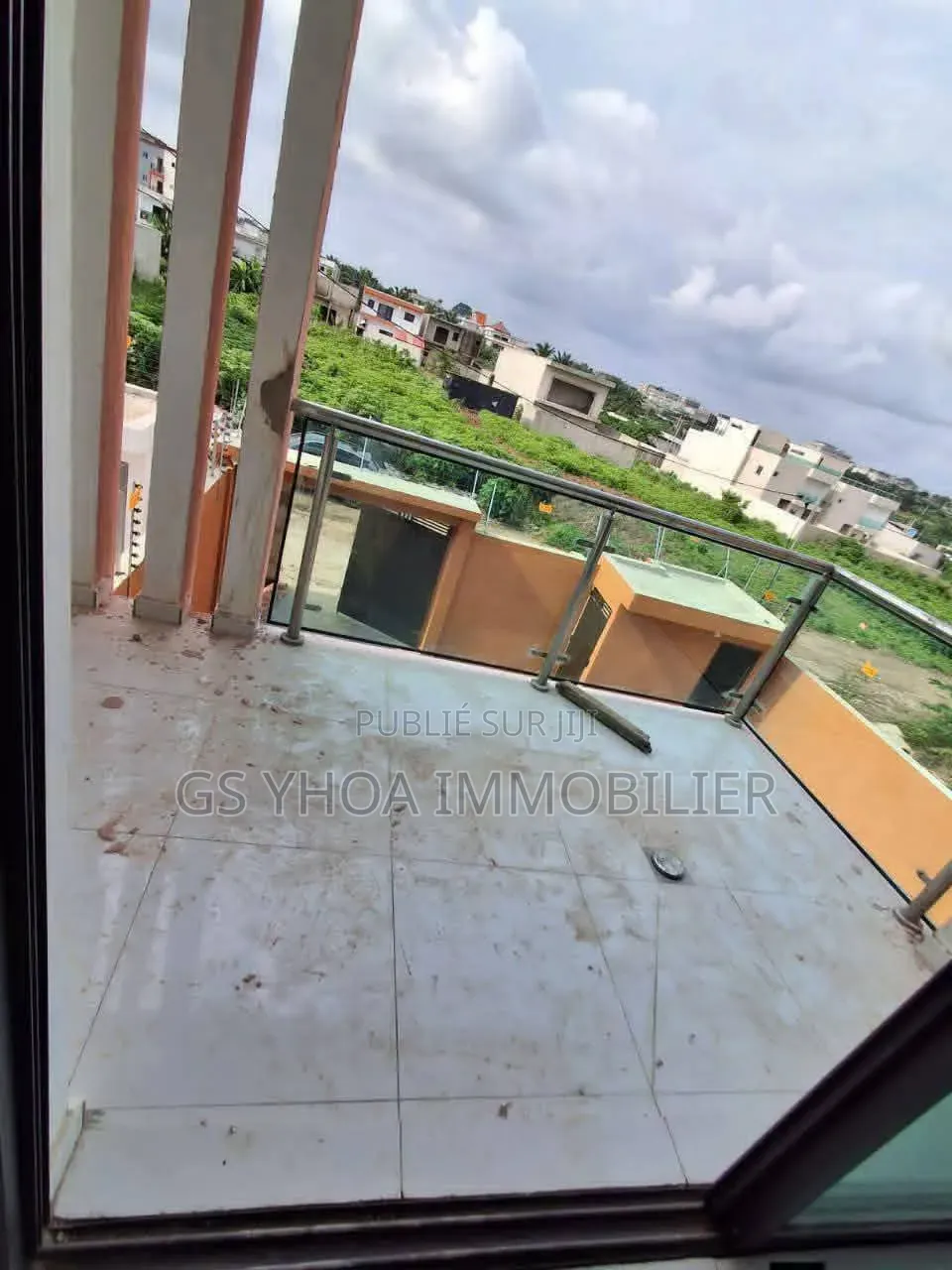 4chbre Duplex dans Bingerville à Vendre
