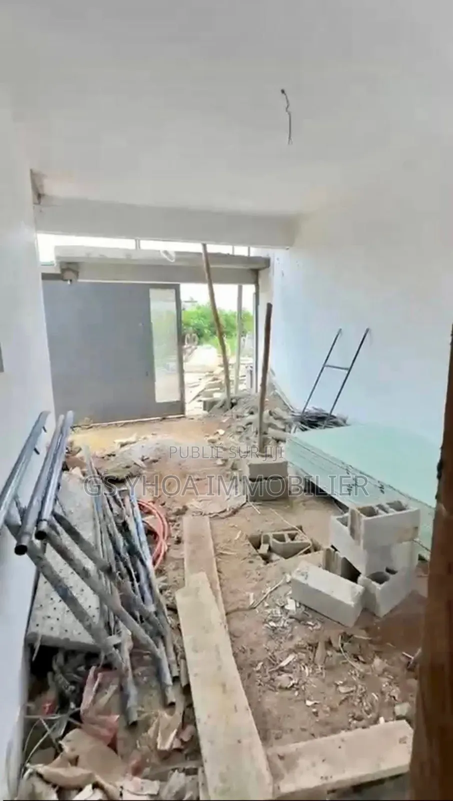 3chbre Duplex dans Cocody à Vendre