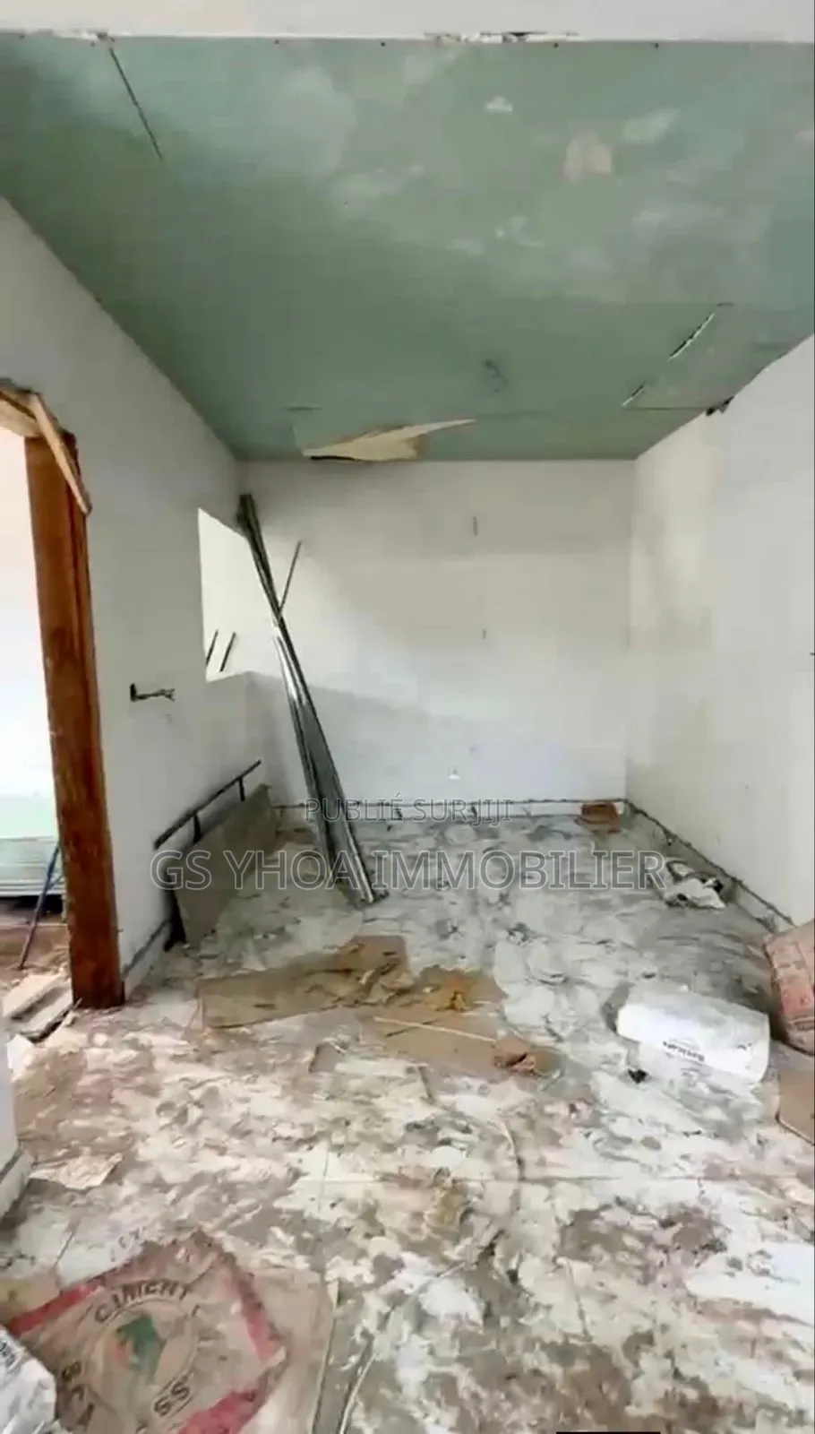 3chbre Duplex dans Cocody à Vendre