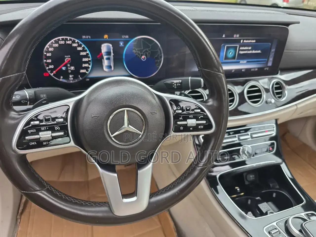 Mercedes-Benz E200 2019 Noir