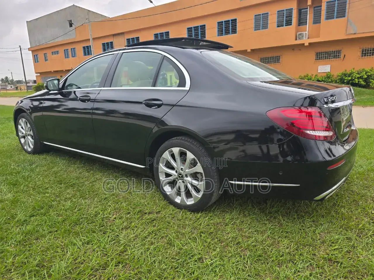 Mercedes-Benz E200 2019 Noir