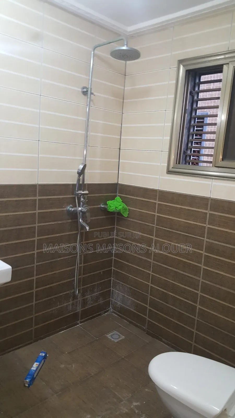 2chbre Appartement dans Ibrahim, Cocody à Louer